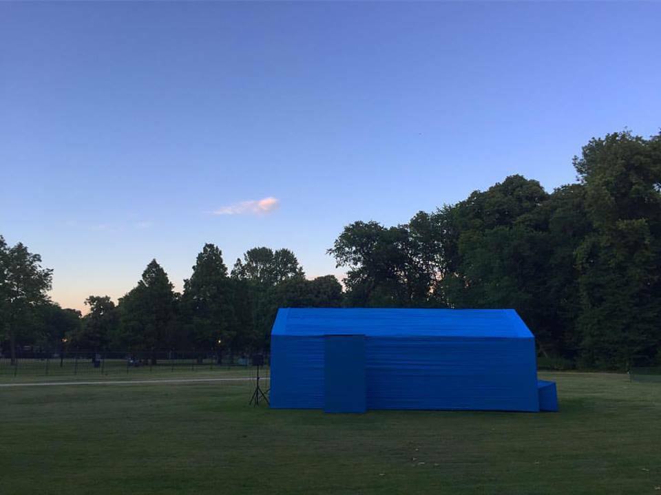 Image for Tijdens de tweede Parksessies is Binnenstebuiten veranderd in blauw ruimteschip!