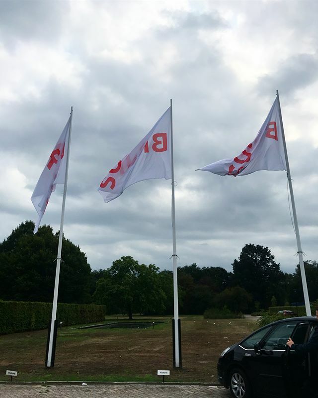 Image for Op werkbezoek bij het nieuwe kantoor van Bruns in het prachtige Rietveld pand ‘de Ploeg’.