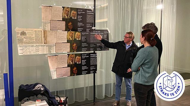 Image for Samen met drukkerij Rijnja doen we een printtest in de tentoonstellingsruimte van @stadsarchief voor ‘Vondelingen’. Open vanaf 26 maart.