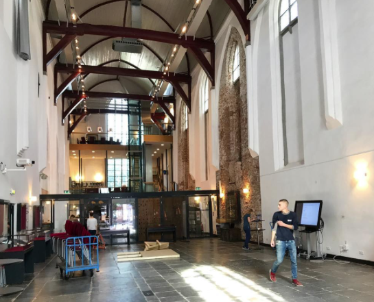 Image for Vandaag beginnen we met de opbouw van Komt Dat Zien!